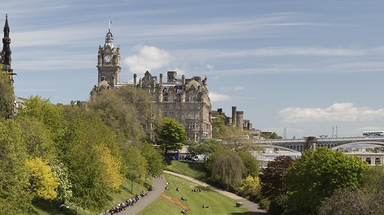 ELT-JPEG-City-Edimburgo.jpg