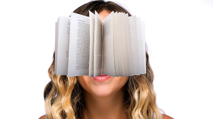 ENGLISH-MAG-Anno6N3-JPEG-Gennaio2021-Idiom-nose-book-2BEJXXF.jpg