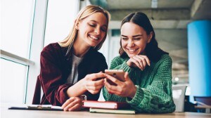 /ITALY-DOCENTI-FOLIO-Maggio-2019-JPG-Betwill-shutterstock_1033099414-sito.jpg