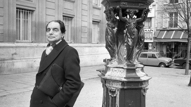 Lo scrittore Italo Calvino